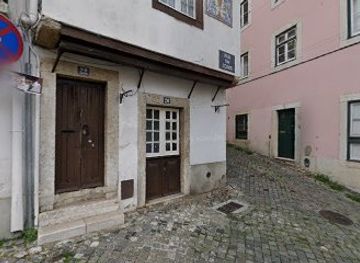 portugal/lisbon-coast/landmark/oldest-house-in-lisbon