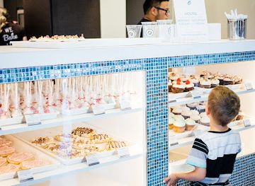 idaho/rexburg/landmark/the-cocoa-bean-bakery-drinks-ice-cream