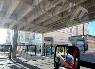 texas/laredo/landmark/webb-county-justice-center