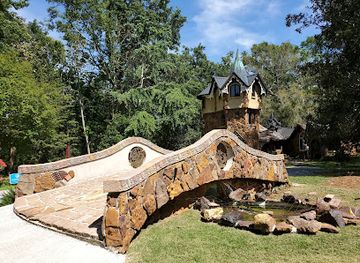 alabama/fairhope/landmark/dean-mosher-studio