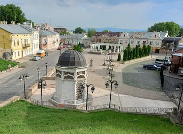 ukraine/chernivtsi/central-square/landmark/turetska-krynytsya