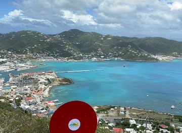 british-virgin-islands/jost-van-dyke/landmark/hike-bvi