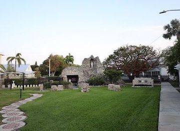 florida/key-west/landmark/holy-names-cemetery