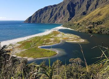 new-caledonia/hienghene/landmark/office-de-tourisme-de-hienghene