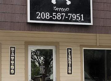 idaho/mountain-home/landmark/jolly-roger-tattoo