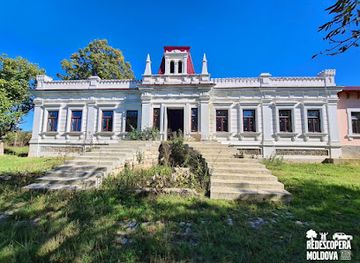 moldova/orhei-county/landmark/conacul-familiei-bogdasarov