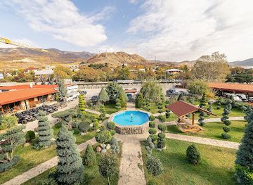 georgia/mtskheta-mtianeti/landmark/zedazeni-hotel