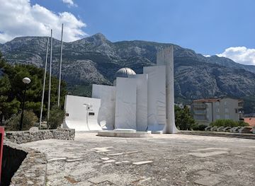croatia/makarska-riviera/landmark/makarska-observatory