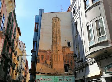 spain/zaragoza/el-gancho/landmark/leaning-tower-of-zaragoza