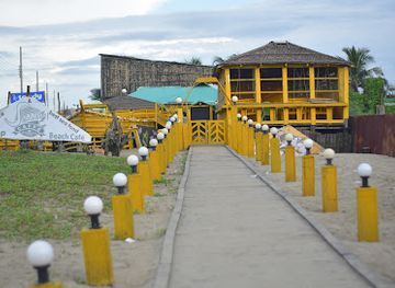 bangladesh/cox-s-bazar/landmark/sugondha-sea-beach