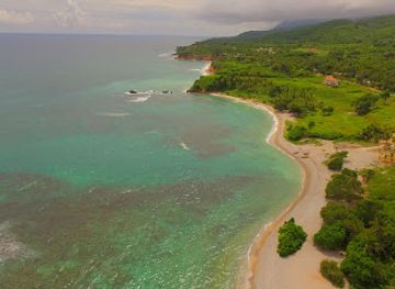 dominican-republic/sierra-de-bahoruco/landmark/quemaito-beach
