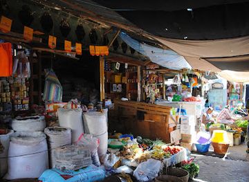 the-gambia/upper-baddibu/landmark/albert-market