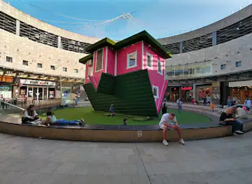 Upside Down House - Milton Keynes