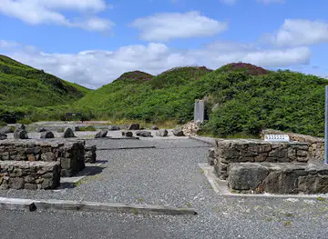 Long Womans Grave