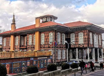 turkiye/bursa/landmark/orhanbey-meydani