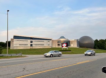 tennessee/duck-river-valley/landmark/the-renaissance-center