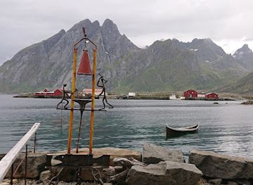 norway/lofoten-islands/landmark/the-blacksmith-at-sund