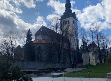 estonia/harjumaa/landmark/eduard-vilde-monument