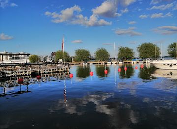 sweden/vasteras/landmark/tido-castle