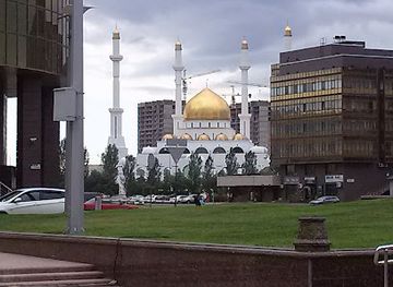 kazakhstan/central-kazakhstan/landmark/nur-astana-mosque
