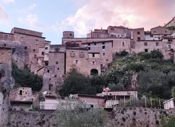 italy/sannio/landmark/borgo-medievale-di-prata-sannita