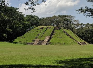 el-salvador/western-region/landmark/parque-arqueologico-cihuatan