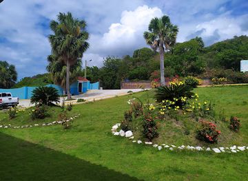 dominican-republic/barahona/landmark/escuela-taller-y-museo-larimar