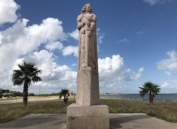 texas/gulf-coast/landmark/la-salle-monument