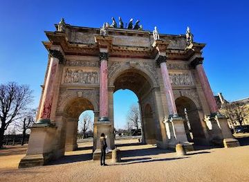 france/versailles/landmark/arc-de-triomphe-du-carrousel