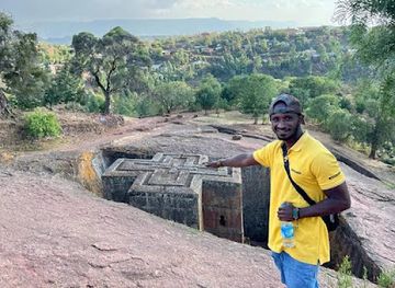 ethiopia/mago-national-park/landmark/baby-jinka-tour