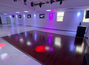 california/inglewood/landmark/celebrity-hall