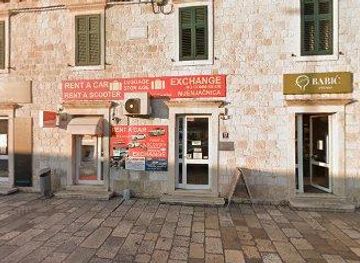 montenegro/herceg-novi/landmark/obala-stjepana-radica-32