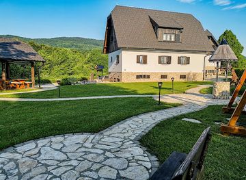 croatia/plitvice-lakes-national-park/landmark/plitvice-lakes-etno-garden