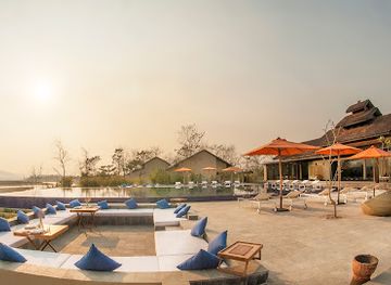 nepal/chitwan-national-park/landmark/meghauli-serai-a-taj-safari-chitwan-national-park