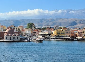 greece/crete/chania/landmark/old-venetian-port-of-chania