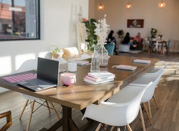 california/livermore/landmark/good-morning-maxwell