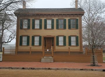 illinois/lincoln-home-national-historic-site/landmark/lincoln-home-parking