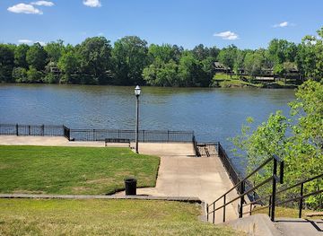 alabama/tuscaloosa/landmark/tuscaloosa-river-walk