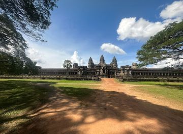 cambodia/kratie/landmark/prasat-sambor-prei-kuk
