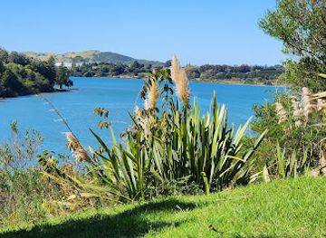new-zealand/bay-of-plenty/landmark/te-ouwe-pa-maori-historical-site