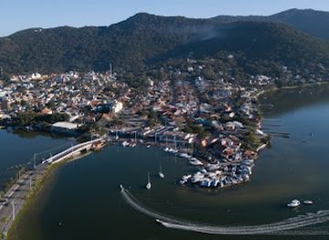 brazil/florianopolis/lagoa-da-conceicao/landmark/lagoa-nomade