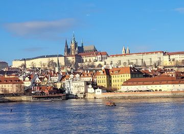 czechia/bohemia/landmark/czech-garnet-museum