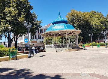 chile/valdivia/landmark/republic-plaza