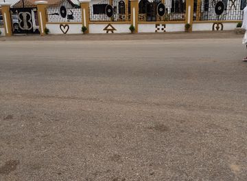 ghana/brong-ahafo/landmark/kenyasi-palace