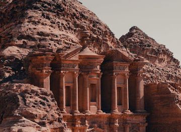 jordan/petra/landmark/petra-museum