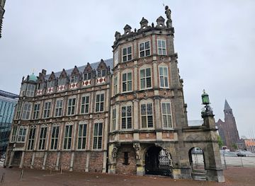 netherlands/arnhem/landmark/duivelshuis-van-maarten-van-rossum