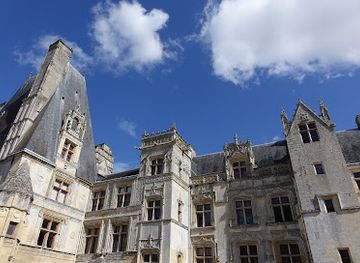 france/normandy/landmark/chateau-de-fontaine-henry