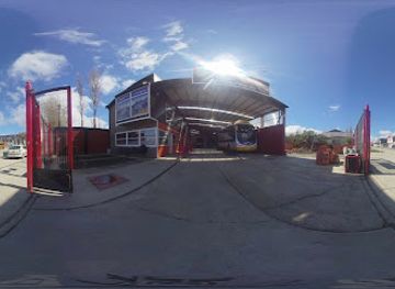 chile/puerto-natales/landmark/bus-sur