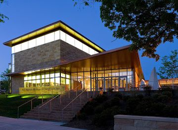 connecticut/new-britain/landmark/new-britain-museum-of-american-art