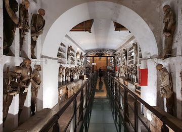 italy/palermo/la-loggia/landmark/catacombe-dei-cappuccini